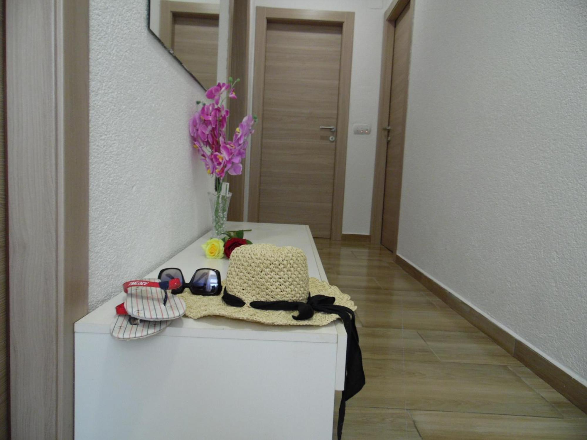 Hana Apartment Potpican