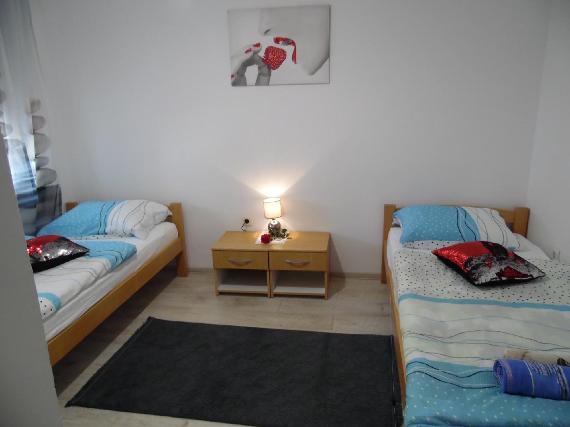 Hana Apartment Potpican